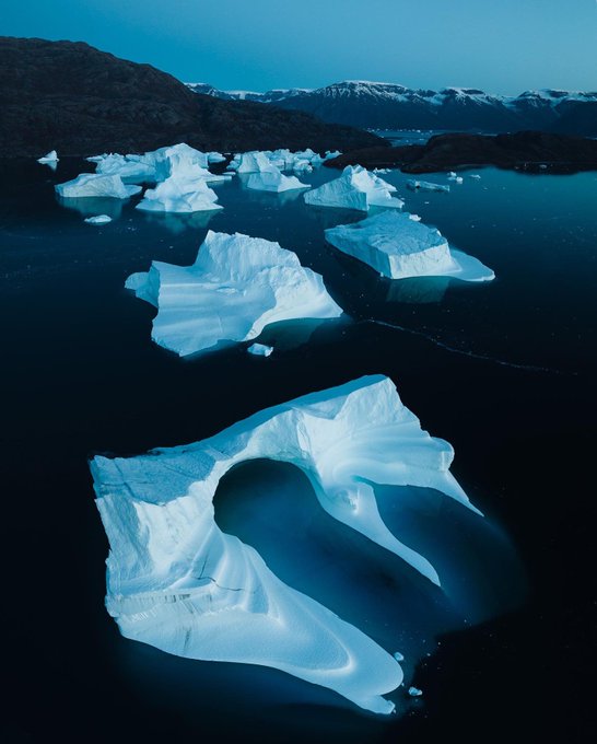 Icebergs reconstructed from token pixels